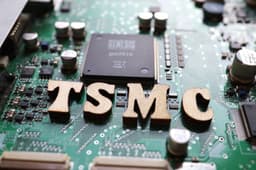 Taiwan Semiconductor Extends Lead As Top Chipmaker