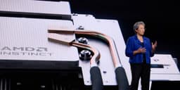 an image of Hold Off on Pursuing Semiconductors for Now: Insights from Charts on Entry Points for Three Chip Stocks.