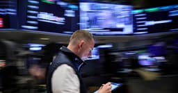 Buffett's Investment Strategy and Domino's Pizza