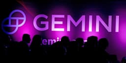 Gemini Space Station Reports Exit of Three Executives, Leading to Stock Decline.