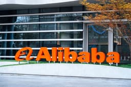 Major Stocks Including Alibaba, Oscar Health, Ondas Holdings, Lumentum, and Tesla Rise on Monday