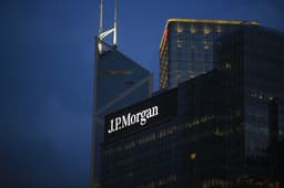 JPMorgan Adjusts 2026 Net Interest Income Expectations