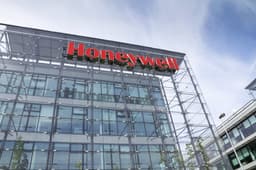 an image of Honeywell Lowers 2025 Guidance, Anticipates $310 Million Charge