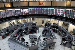 an image of Mexican Assets Surge Over 50% in 2025, Outperforming Wall Street