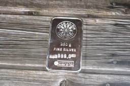 an image of Peter Schiff: Silver Mining Stocks Should Have Doubled in December