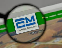 Cal-Maine Foods Reports Q2 Earnings Beat, Stock Rises
