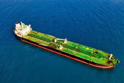 an image of Frontline plc Rallies 9.53% as US Seizes Venezuelan Oil