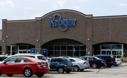 an image of Kroger (KR) Expands Partnership with Google Cloud to Launch AI Shopping Assistants