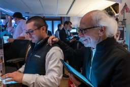 Springview Holdings Signs MOU with Jiangsu GSO for Solar Solutions, Stock Soars 674%