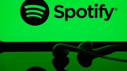 an image of Spotify Launches AI-Driven Custom Playlists to Enhance User Experience