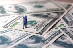 an image of Real Estate Stocks Flash Overbought Warning