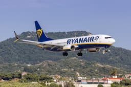 an image of Ryanair's Q3 Performance Shows Divergence