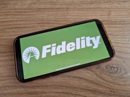 an image of Fidelity Investments Launches Digital Dollar Stablecoin