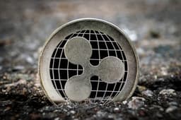 an image of Ripple and Coinbase Invest $75 Million in Fairshake Amid Legislative Dispute