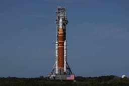 an image of NASA Initiates Full-Scale Fueling Test for Artemis II Mission