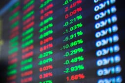 Analysis of Top Performing Communication Services Stocks