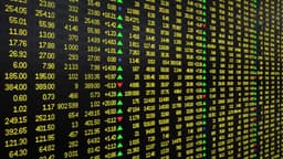 DaVita Reports Strong Q4 Earnings, Shares Surge 21.7%