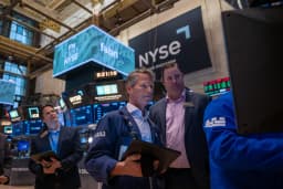 an image of Software Stocks Plummet, Led by 11% Drop in Intuit Shares