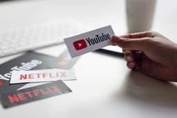 an image of Netflix Defends Warner Bros Acquisition Before Senate