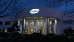 an image of Super Micro Computer Surpasses Q2 Expectations with Strong AI Demand