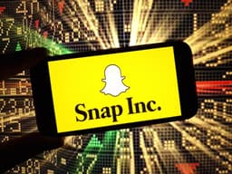 an image of Snap Inc. Q4 Earnings Preview: Expected Loss and Revenue Growth