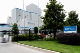 Bunge Reports Strong Quarter but Issues Softer Profit Outlook