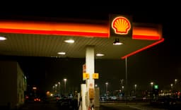 an image of Shell's Q4 Earnings Expected to Rise Amid Revenue Dip