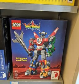 Hasbro Partners with Amazon for New Voltron Licensing Deal