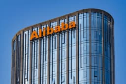 Alibaba's Qwen App Tops Charts on China App Store