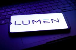 Lumen CEO's Share Purchase Signals Confidence Amid Stock Decline