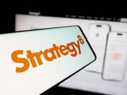 Strategy Acquires 1,142 Bitcoins for $90 Million Amid Market Challenges