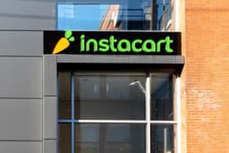 Instacart Partners with 1-800-Flowers for Nationwide Floral Delivery