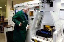 Wells Fargo Keeps Overweight Rating on Enovis and Increases Price Target to $42