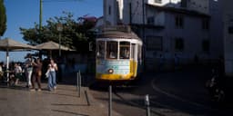 Airbnb Reports Q4 Revenue Beat but Misses Earnings Expectations