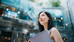 an image of Vanguard Expresses 'Cautious Optimism' on Bonds and Identifies Yield Opportunities