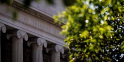 Attractive Yield Plays Now That The Fed Is Cutting Interest Rates