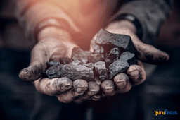 Warrior Met Coal Reports Record Q4 2025 Earnings and Production
