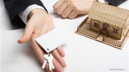 M Stanley Supports CHINA RES MIXC/ GREENTOWN SER, Anticipates Ongoing Divergence Among Chinese Property Managers