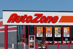 AutoZone Q3 Misses Wall Street Marks: Earnings Dip, But CEO Sees Bright Road Ahead