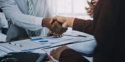 an image of Publicly Traded Lending Funds Are Inexpensive: Reasons Behind the Decline in BDC Earnings.