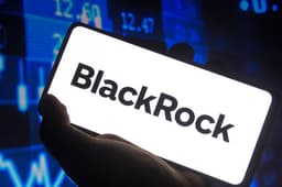 BlackRock Warrants Premium Valuation, Analyst Highlights Growth Potential And Initiatives