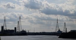 Tapestry (TPR.US) Executive Plans to Sell $3.28 Million in Common Stock via Form 144