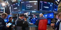 Nestlé Reports Strong Q4 Sales Growth, Plans Divestitures