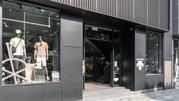 an image of G Sachs Lowers ANTA SPORTS Price Target to HKD108; Fourth Quarter Results Meet Expectations