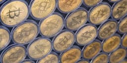 Bitcoin, Ether, and XRP Increase as Cryptocurrencies Ignore Robust Employment Figures.