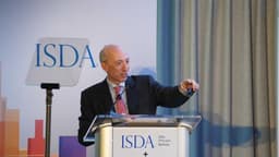 Coinbase Faces Dismal Q4 Earnings Outlook Ahead of Report