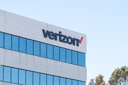 AT&T, Verizon Dial Up Strong Q2 Results— ETFs Picking Up The Signal