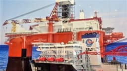 an image of CNOOC Falls Over 5% as Global Oil Prices Decline 5% Due to Reduced US-Iran Tensions