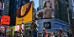 an image of Larger Tax Refunds on the Way: Which Retailers Will Benefit the Most?