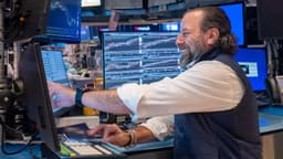 Santoli's Tuesday Market Summary: Stocks Steady as Fed Meeting Approaches, Notable Sector Rotations Observed